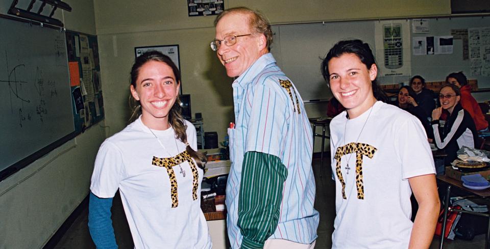 Mr. Schwing with his students Nicolle Nacey ’08 and Caitlin Vogelsang ’08.