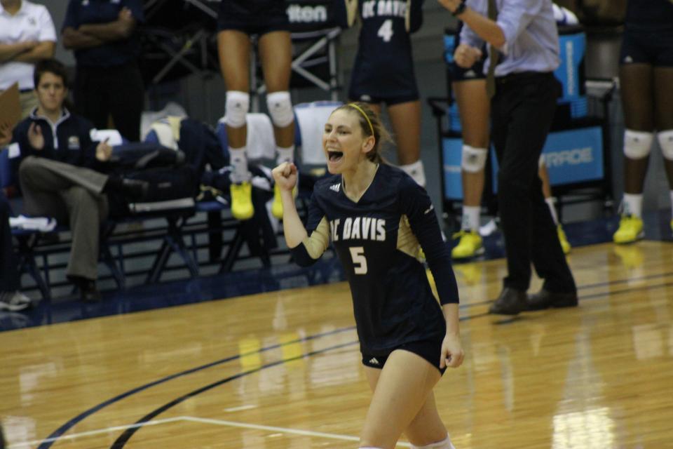 Allie Wegener ’12 (UC Davis)